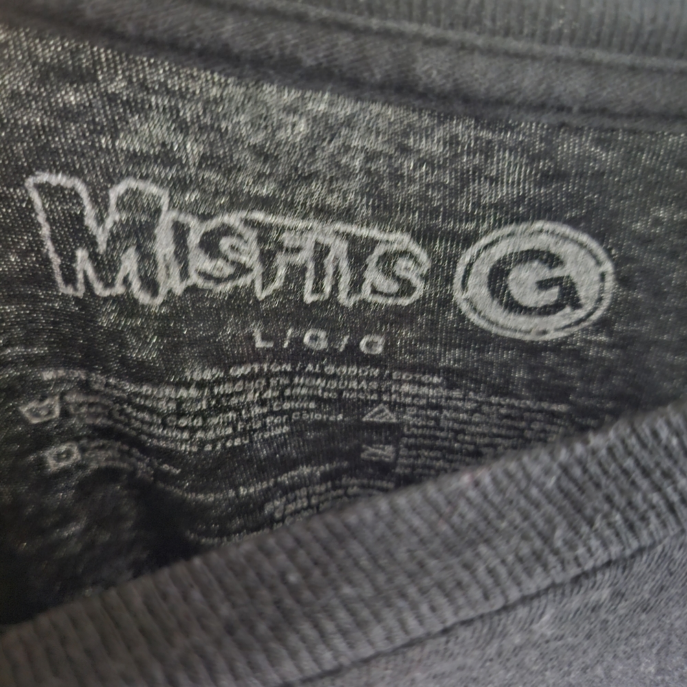 Misfits Tee - Picture 3 of 3